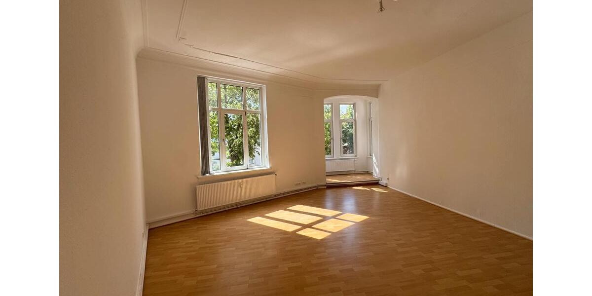 Etagenwohnung Nienburg (Weser) - 6 Zimmer, 186 m&sup2;, 1.400&euro; | Angebot:26058512