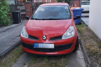 Renault Clio 40.000 km 3.600 € Berlin 12207