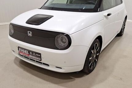 Honda e