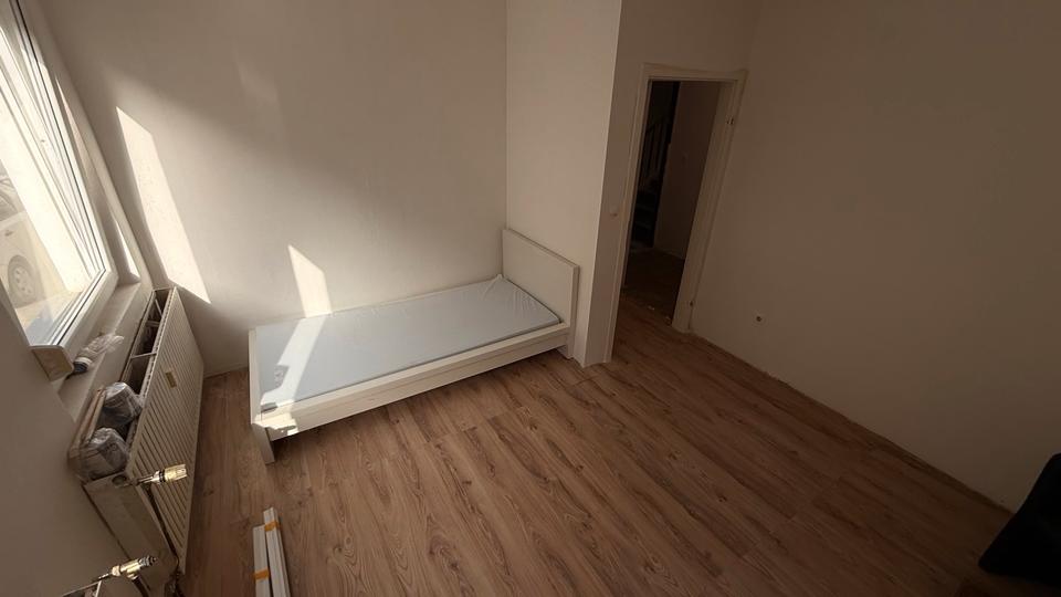 Erdgeschoßwohnung Ludwigshafen am Rhein Ludwigshafen-Hemshof - 3 Zimmer, 64 m&sup2;, 800&euro; | Angebot:25973236
