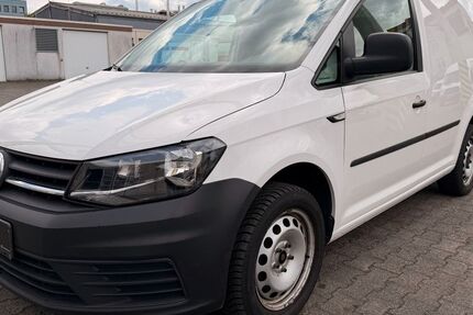 VW Caddy 176.202 km 8.390 &euro; Neu-Isenburg 63263