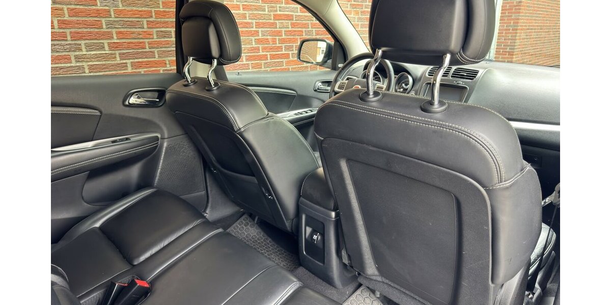 Fiat Freemont BLACK CODE AWD ALLRAD 136.000 km 9.999 &euro; Hamburg 22339
