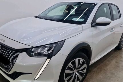 Peugeot 208 63.480 km 12.740 &euro; Schöningen 38364