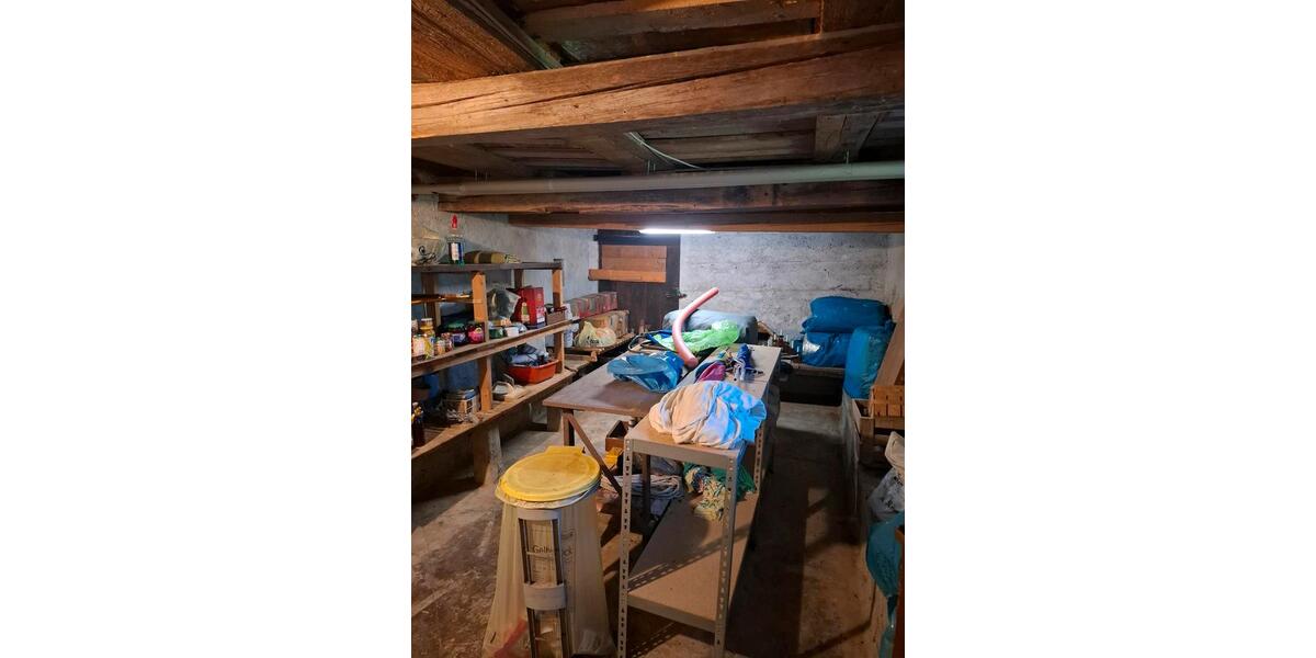 Doppelhaushälfte Stockach - 6 Zimmer, 135 m&sup2;, 220.000&euro; | Angebot:27097664