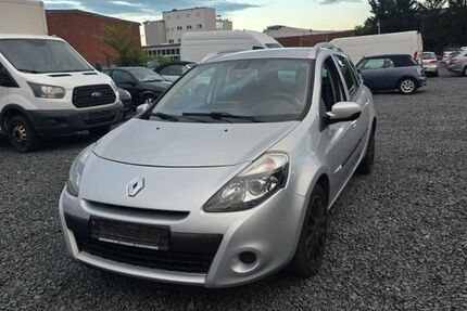 Renault Clio 197.000 km 3.900 &euro; Köln 50739