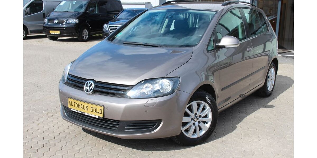 VW Golf 106.983 km 9.990 &euro; Rostock 18107