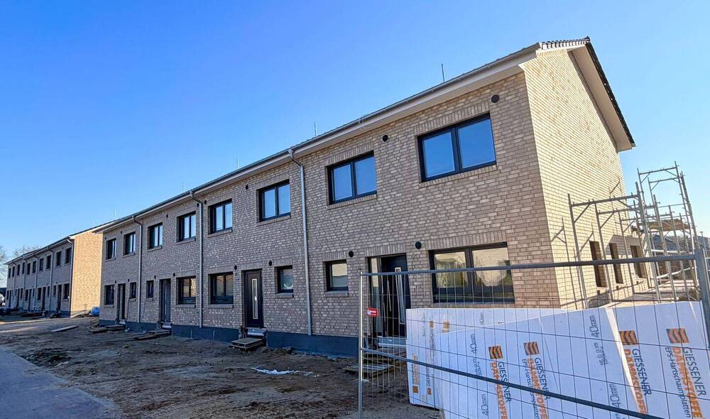 Reihenmittelhaus Verden - 4 Zimmer, 123 m&sup2;, 1.600&euro; | Angebot:25970699