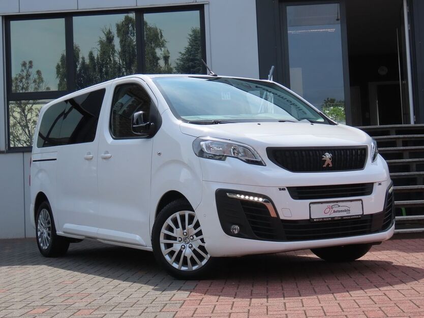 Peugeot Traveller 68.614 km 28.900 € Neuss 41469