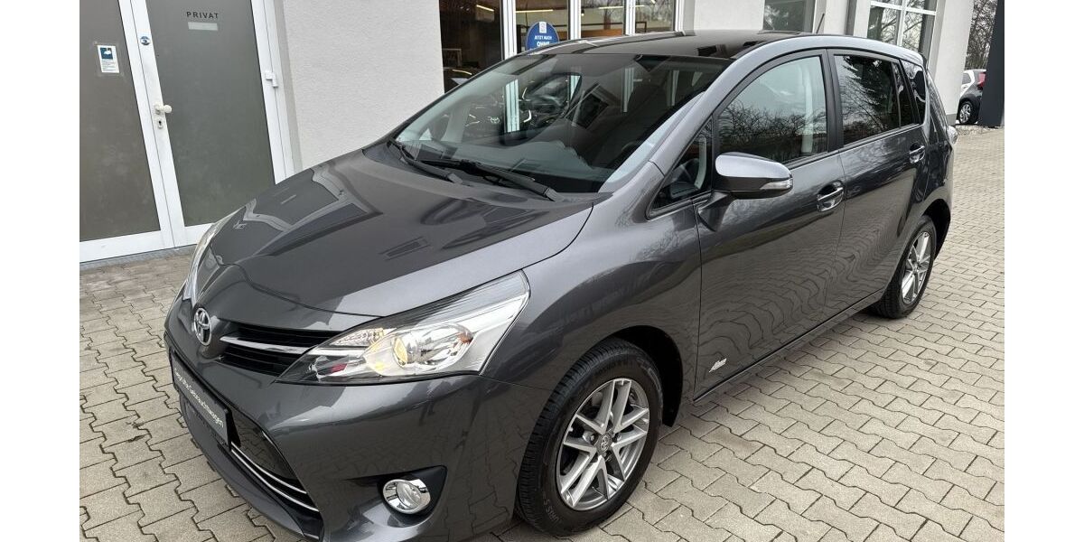 Toyota Verso 144.575 km 12.200 &euro; Velden 84149