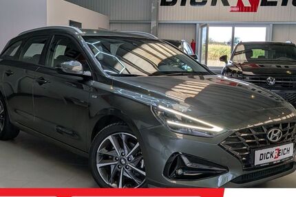 Hyundai i30 49.874 km 17.950 &euro; Menden (Sauerland) 58708