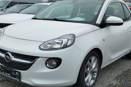 Opel Adam 91.595 km 9.690 &euro; Beverungen 37688