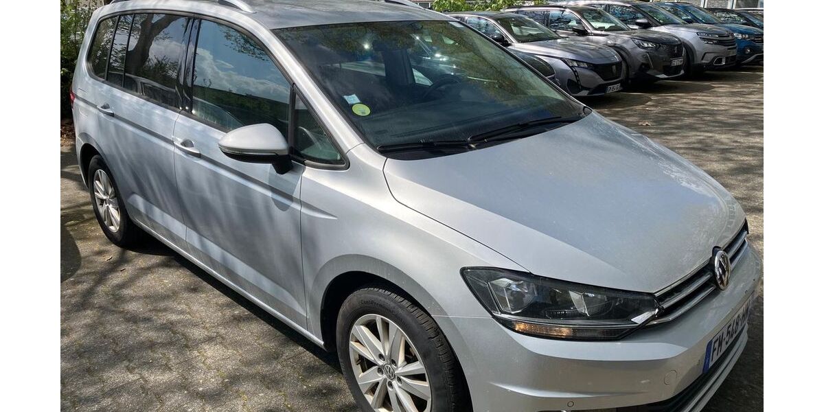 VW Touran 223.000 km 12.495 &euro; Hofheim am Taunus 65719