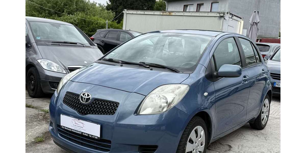 Toyota Yaris 123.000 km 2.999 &euro; Frankfurt am Main 60386