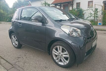 Toyota IQ