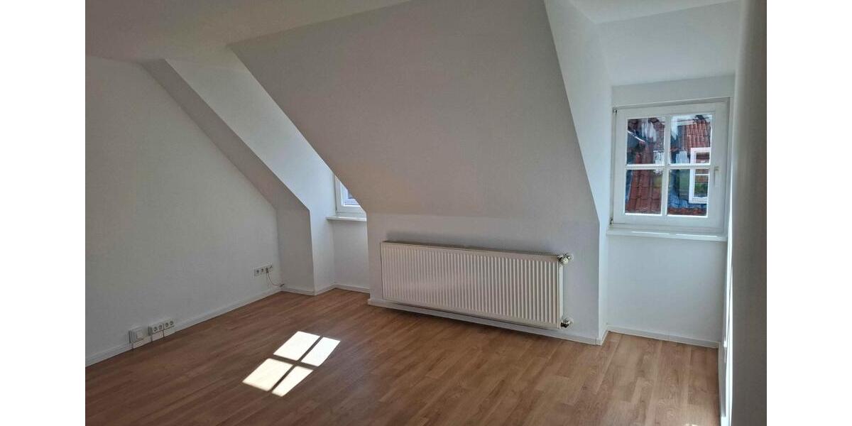 Dachgeschoßwohnung Wernigerode - 3 Zimmer, 106 m&sup2;, 1.050&euro; | Angebot:26232291