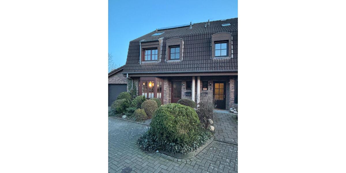 Doppelhaushälfte Pulheim - 4 Zimmer, 168 m&sup2;, 2.350&euro; | Angebot:25054806