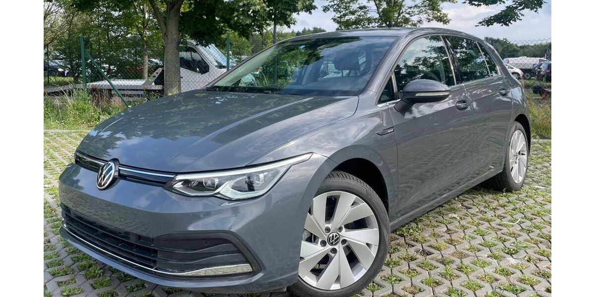 VW Golf 112.967 km 17.799 &euro; Mittenwalde 15749