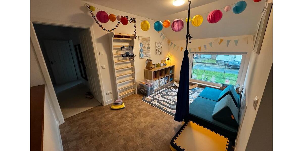 Einfamilienhaus Lauenau - 5.5 Zimmer, 165 m&sup2;, 2.150&euro; | Angebot:26409722