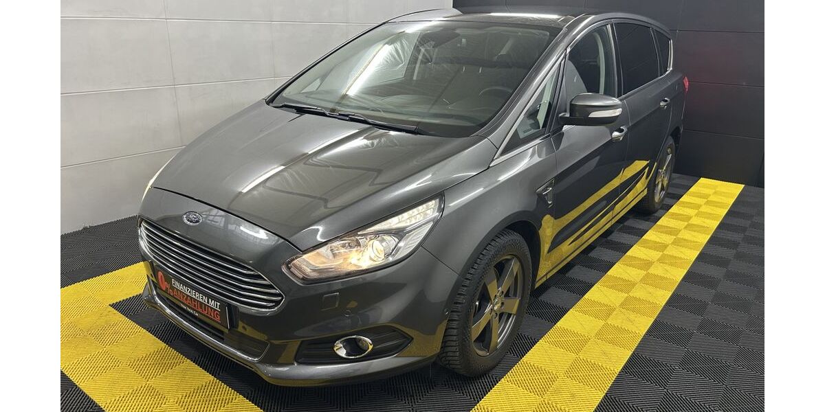 Ford S-Max 102.647 km 20.790 &euro; Ostrhauderfehn 26842