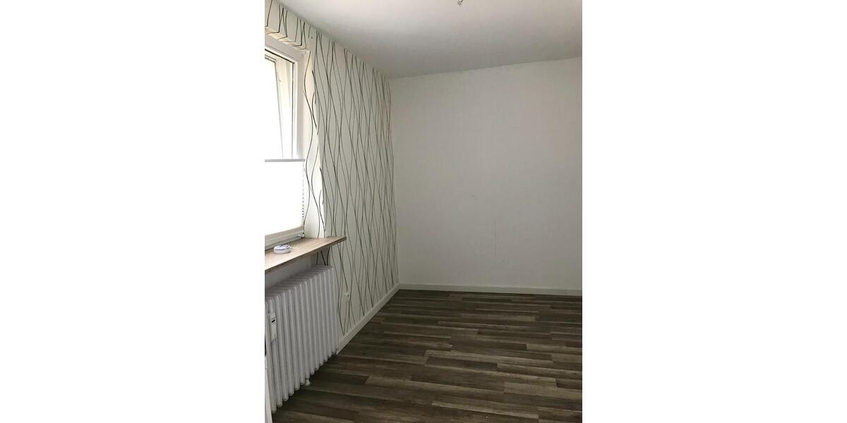 Etagenwohnung Heide - 1 Zimmer, 30 m&sup2;, 270&euro; | Angebot:25541013