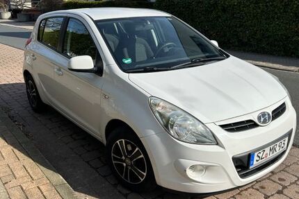 Hyundai i20 153.000 km 3.500 &euro; Isernhagen 30916