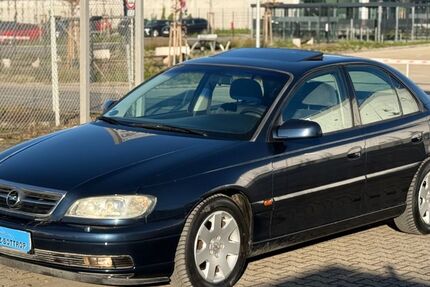 Opel Omega 130.000 km 3.499 &euro; Bottrop 46238