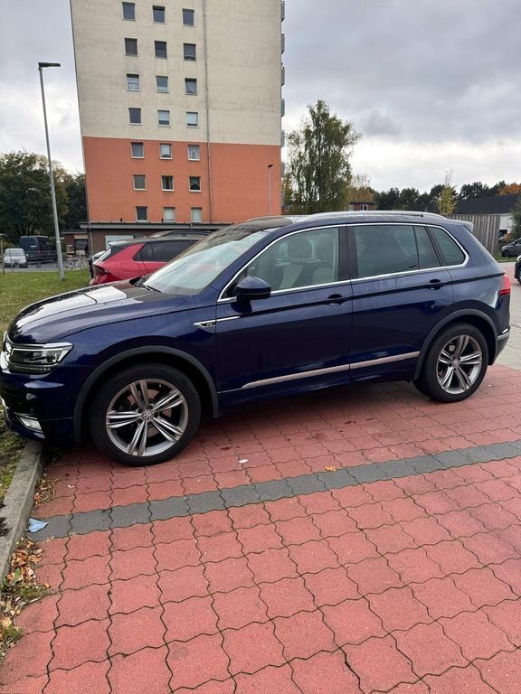 VW Tiguan 112.000 km 22.490 € Bad Bramstedt 24576