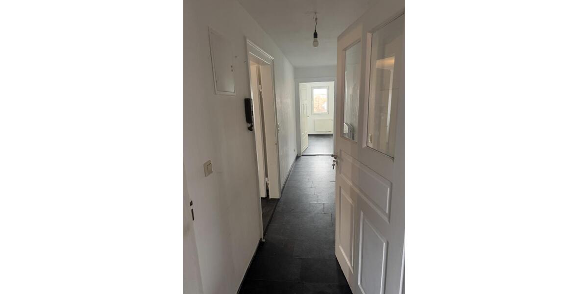 Dachgeschoßwohnung Schwäbisch Hall - 4 Zimmer, 100 m&sup2;, 800&euro; | Angebot:26517734