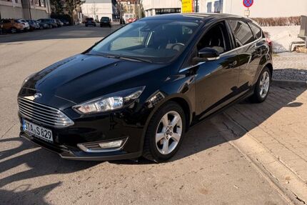 Ford Focus 61.000 km 9.650 &euro; Gilching 82205