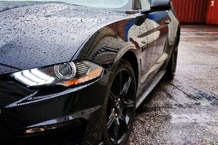 Ford Mustang 44.000 km 33.900 € Hamburg 22527