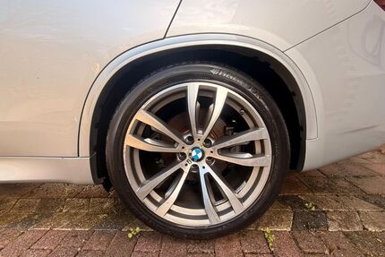 BMW X5 303.000 km 13.000 &euro; Burgkirchen 84508