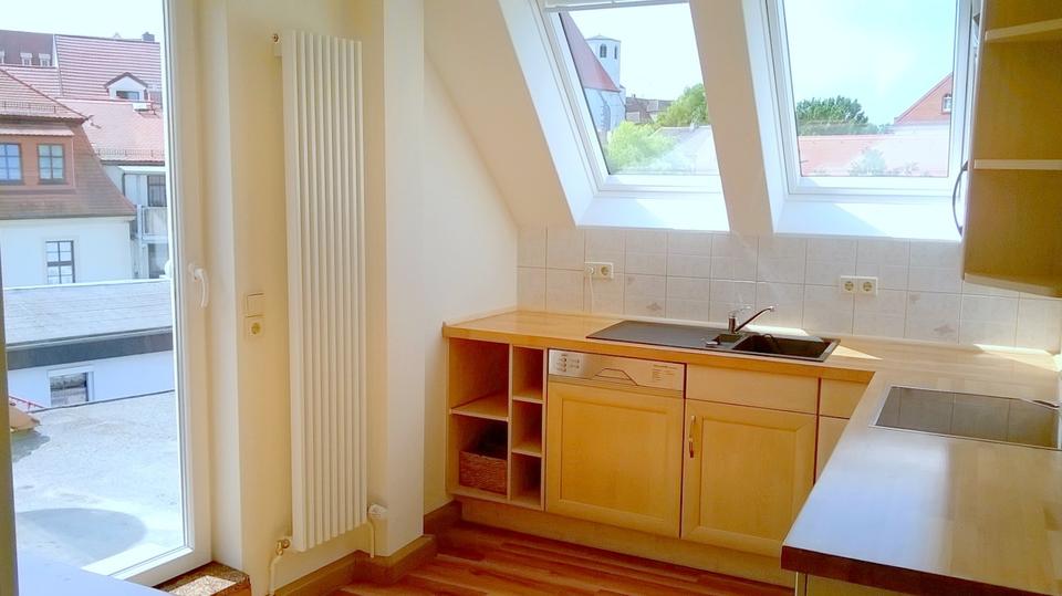 Dachgeschoßwohnung Torgau - 2 Zimmer, 52 m&sup2;, 410&euro; | Angebot:26495520
