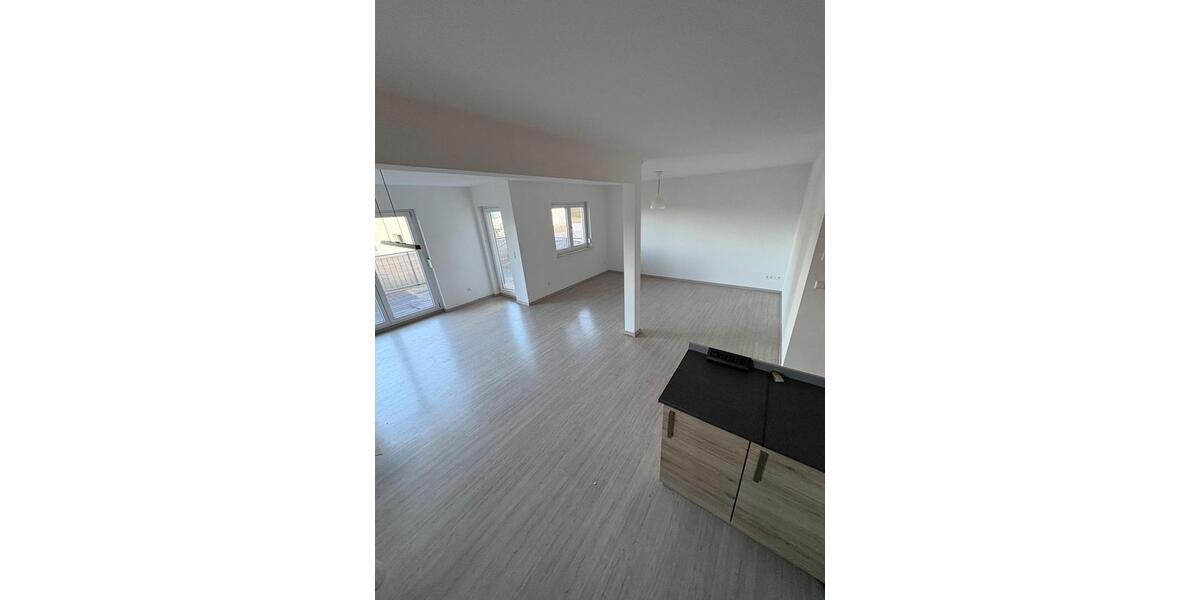Maisonettenwohnung Thalmässing - 5 Zimmer, 130 m&sup2;, 1.650&euro; | Angebot:26094395