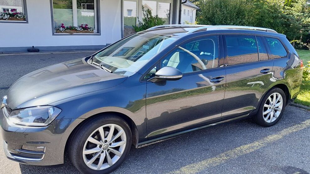 VW Golf 109.800 km 11.200 € St. Märgen 79274