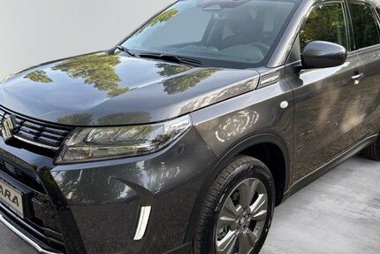 Suzuki Vitara 6.446 km 24.990 € Berlin 13599