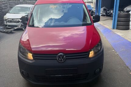 VW Caddy 108.452 km 7.999 &euro; Wiesbaden 65189
