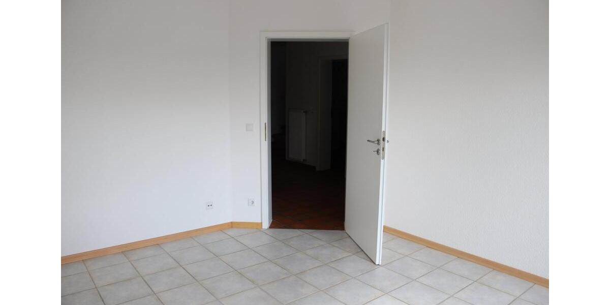 Etagenwohnung Koblenz Karthause - 4 Zimmer, 135 m&sup2;, 1.200&euro; | Angebot:25415518