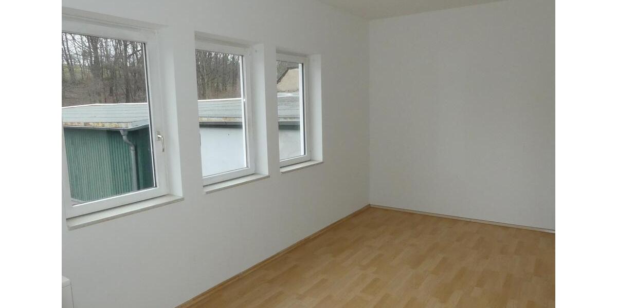 Hochparterre Nossen - 3 Zimmer, 65 m&sup2;, 520&euro; | Angebot:26272337