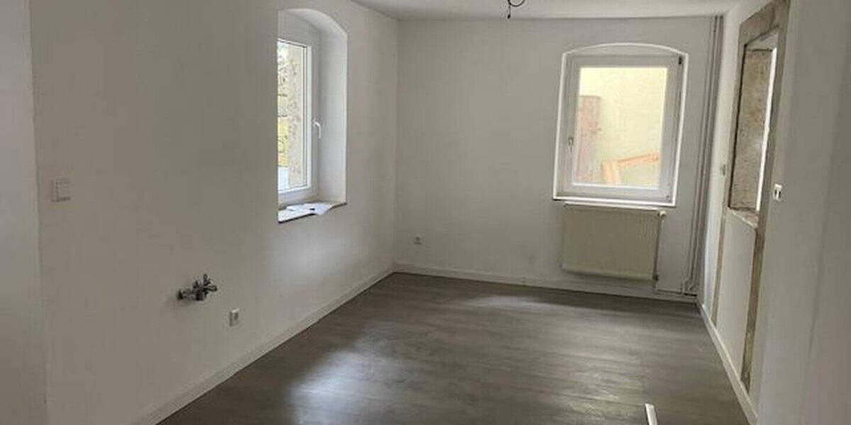 Einfamilienhaus Sachsen - Tharandt Tharandt - 6 Zimmer, 160 m&sup2;, 225.000&euro; | Angebot:26500051