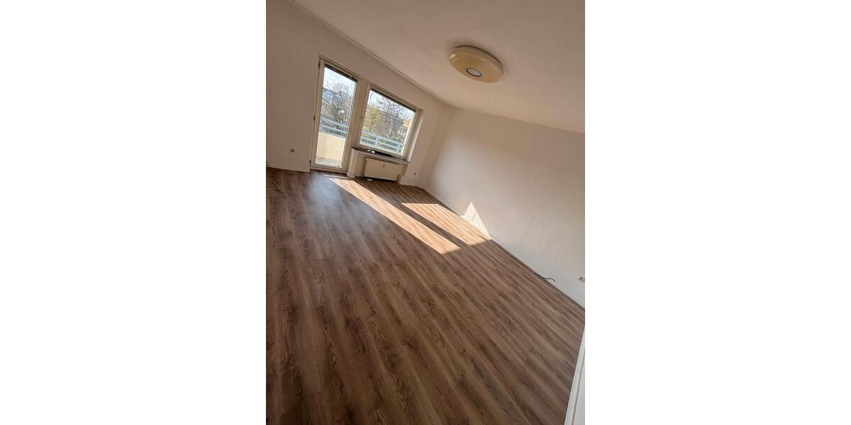 Etagenwohnung Iserlohn Gerlingsen - 1 Zimmer, 66 m&sup2;, 120.000&euro; | Angebot:27146053