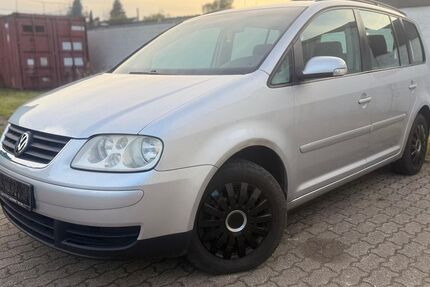 VW Touran 239.000 km 950 &euro; Hamburg 22143