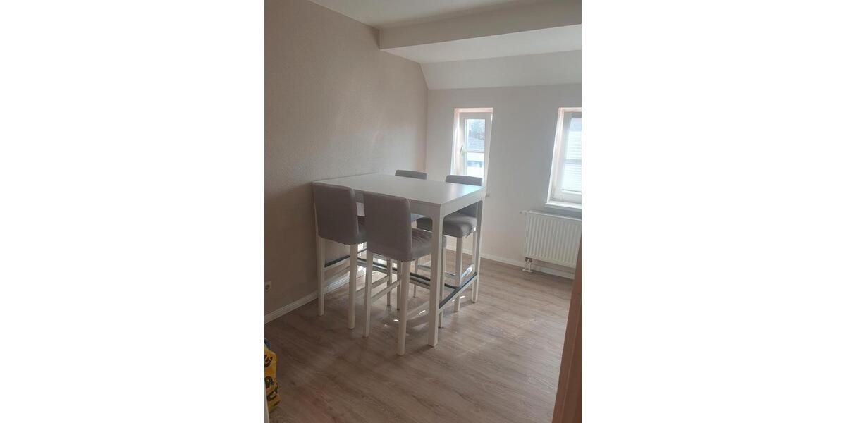 Etagenwohnung Perleberg - 3 Zimmer, 82 m&sup2;, 670&euro; | Angebot:26085795