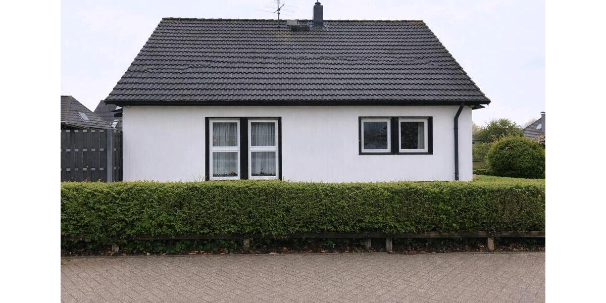 Einfamilienhaus Berne - 4 Zimmer, 135 m&sup2;, 1.300&euro; | Angebot:26178293