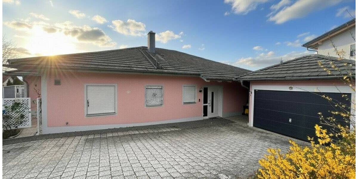 Bungalow Aidenbach - 3 Zimmer, 130 m&sup2;, 399.000&euro; | Angebot:25698361