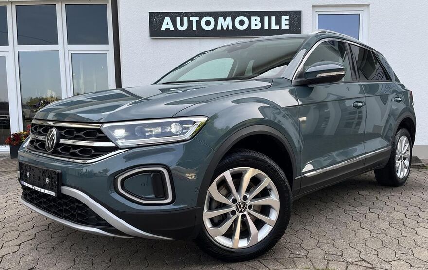 VW T-Roc 17.990 km 29.979 € Königsfeld 78126