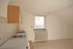 2,5-Zimmer-Wohnung im DG an ruhige Einzelperson zu vermieten - ideal für Pendler! 2 zimmer