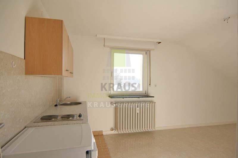 2,5-Zimmer-Wohnung im DG an ruhige Einzelperson zu vermieten - ideal für Pendler! 2 zimmer