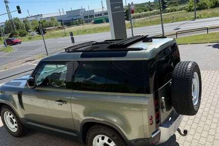 Land Rover Defender 39.600 km 64.450 &euro; Hofheim 65719