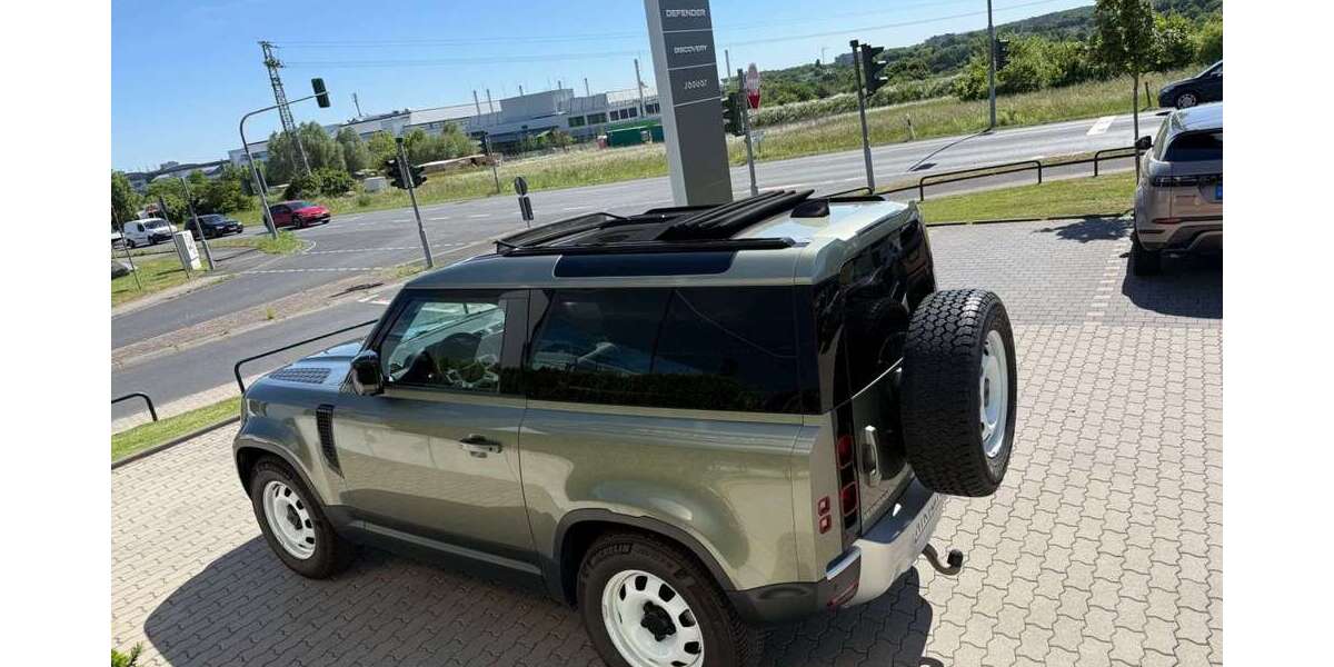 Land Rover Defender 39.600 km 64.450 &euro; Hofheim 65719