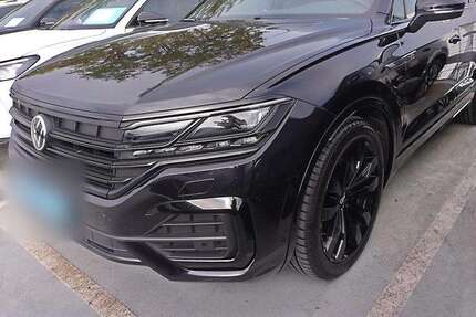 VW Touareg 59.800 km 56.740 € Grünwald 82031